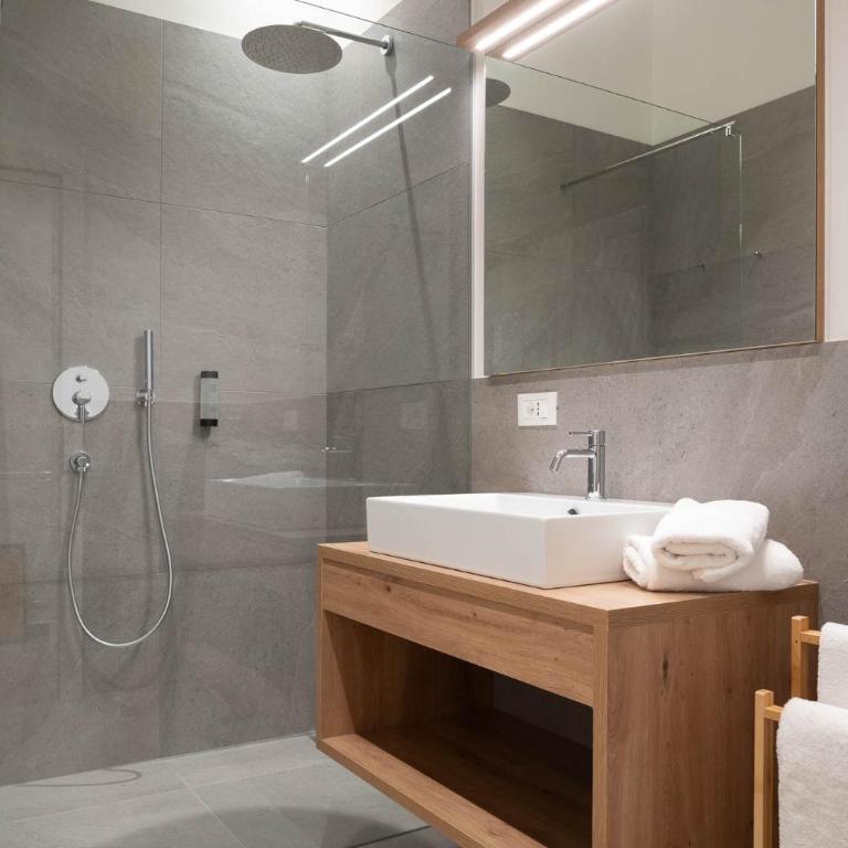 Villa Rosengarten Guesthouse - Suite con 2 Camere da Letto - 14