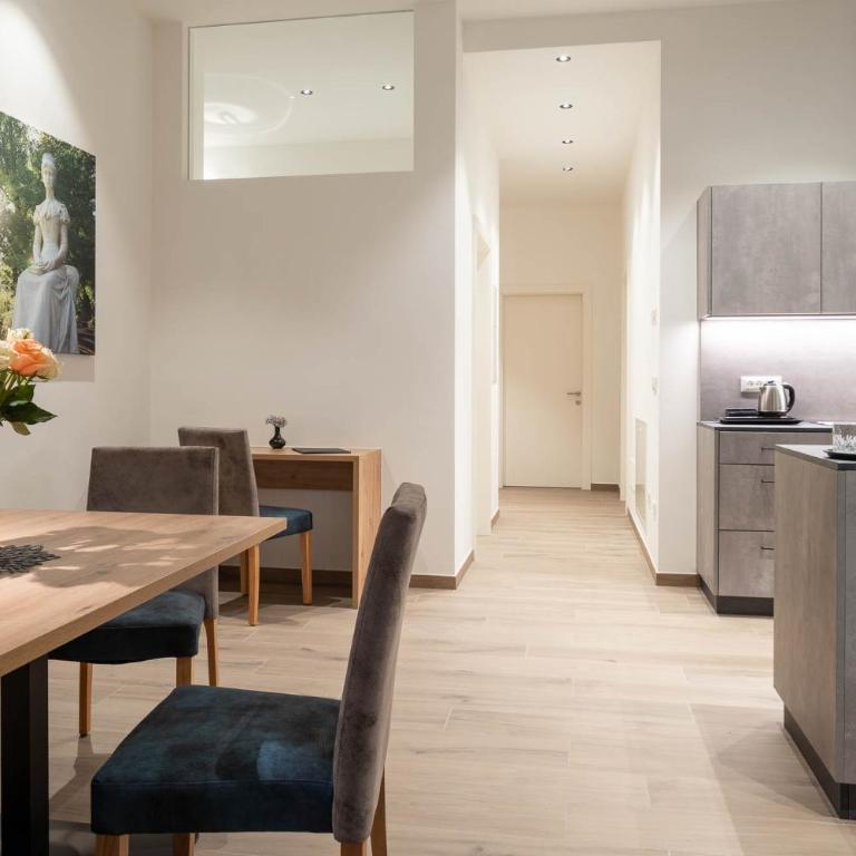 Villa Rosengarten Guesthouse - Suite con 2 Camere da Letto - 10
