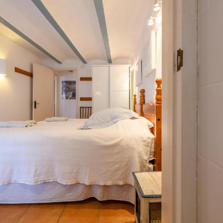 Preciosa casa con garaje ideal para familias - Casa de 4 dormitorios - 30