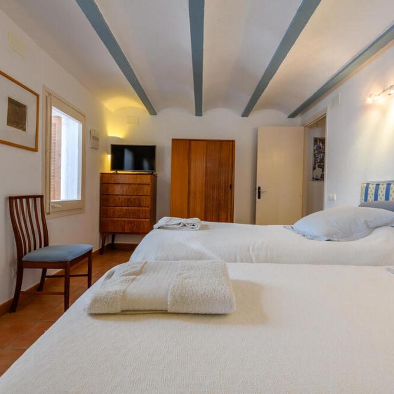 Preciosa casa con garaje ideal para familias - Casa de 4 dormitorios - 37
