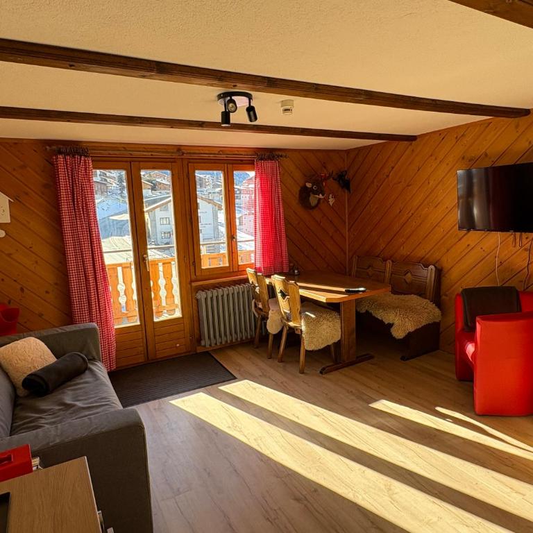 Alte Bock 2.0 - Apartment mit 1 Schlafzimmer, Balkon und Bergblick - 1