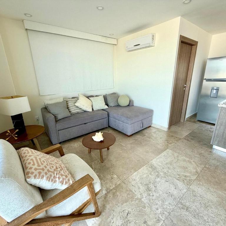 Central 102 Malecón - Three-Bedroom Apartment - 8