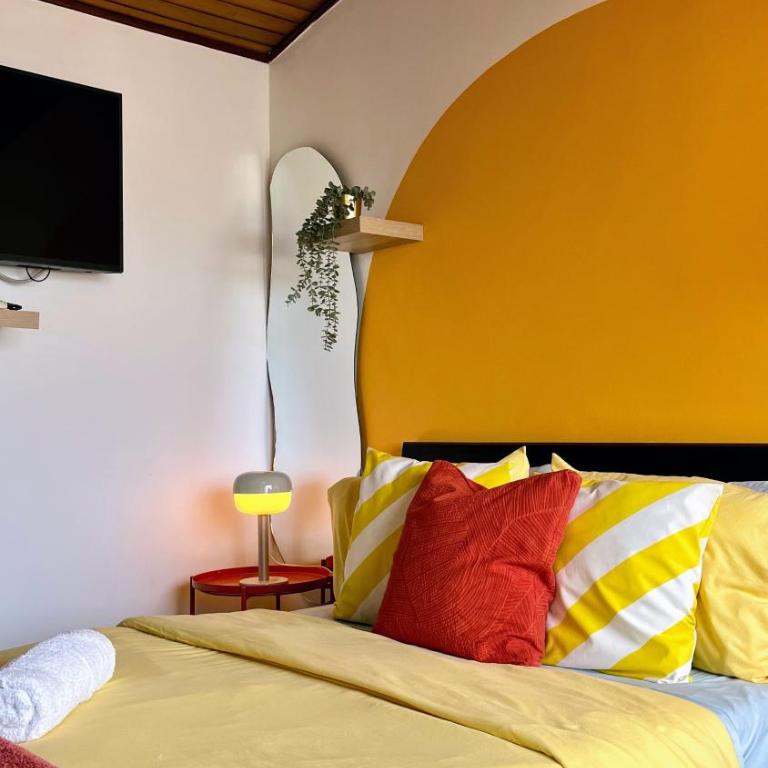 Luxury Triplex Penthouse with Balcony and Stunning Mountain Views - Apartamento con vistas y balcón - 2