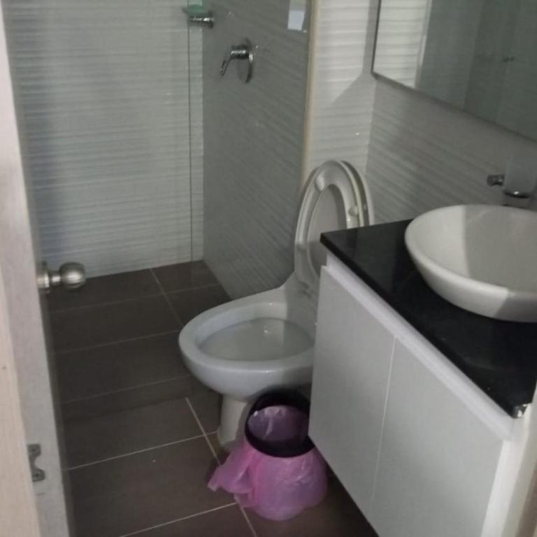 Apartamento en Ricaurte-Cundinamarca - Three-Bedroom Apartment - 11