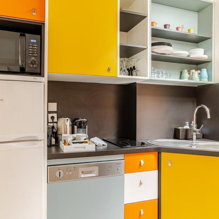 Cozy and charming accommodation Lyon 1 center - Two-Bedroom Apartment - 7