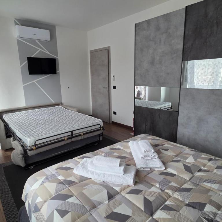 Giulietta Apartment Cuneo - Two-Bedroom Apartment - 27
