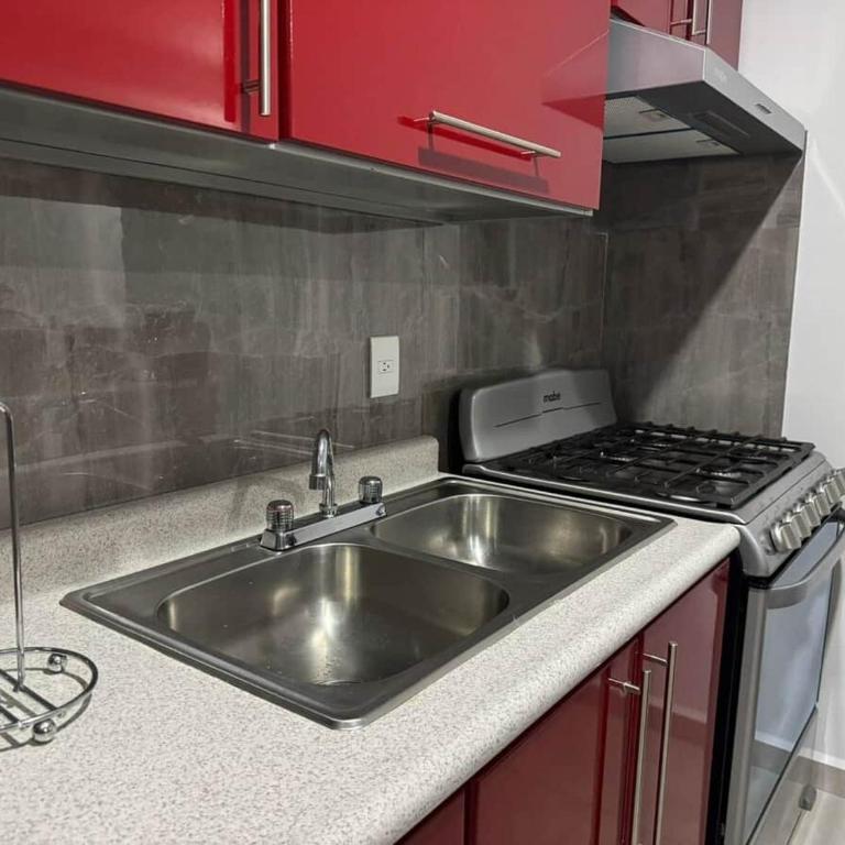 Lagoon view apartment plus exclusive amenities - Apartment - 10