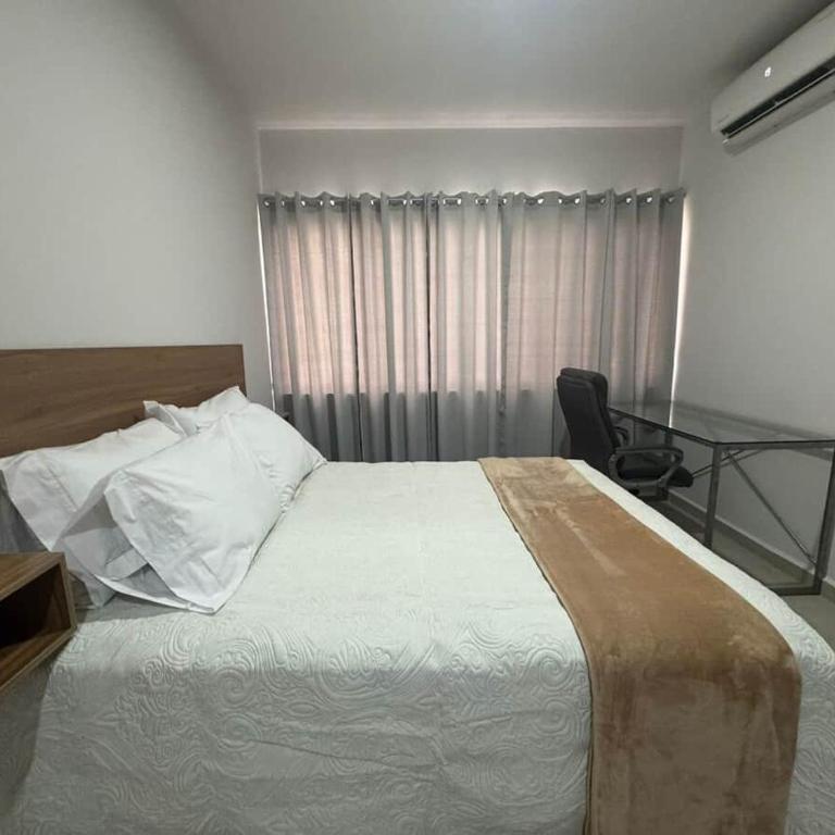 Lagoon view apartment plus exclusive amenities - Apartment - 43