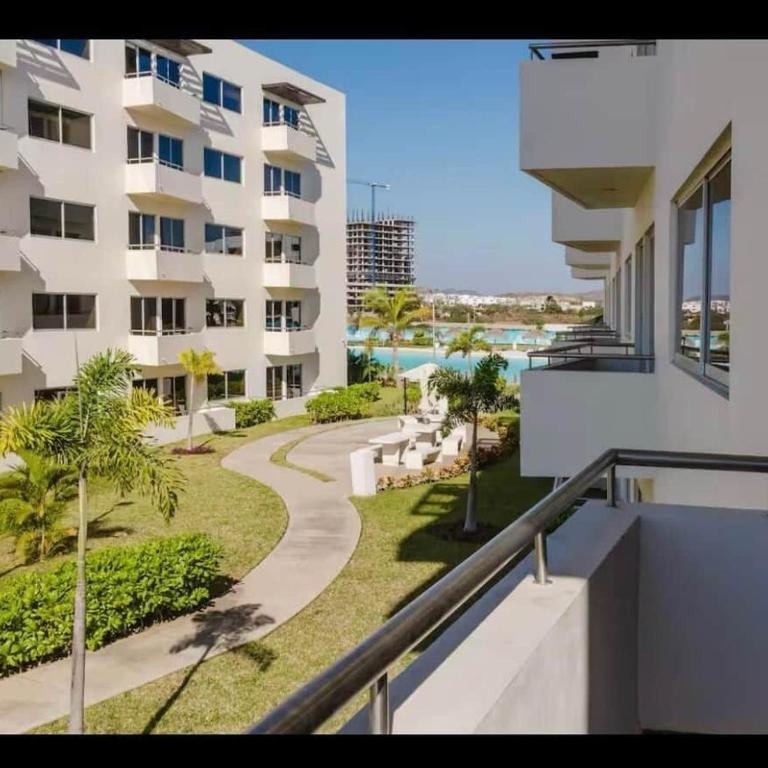 Premium apartment in Laguna Playa with pool - Apartamento - 29