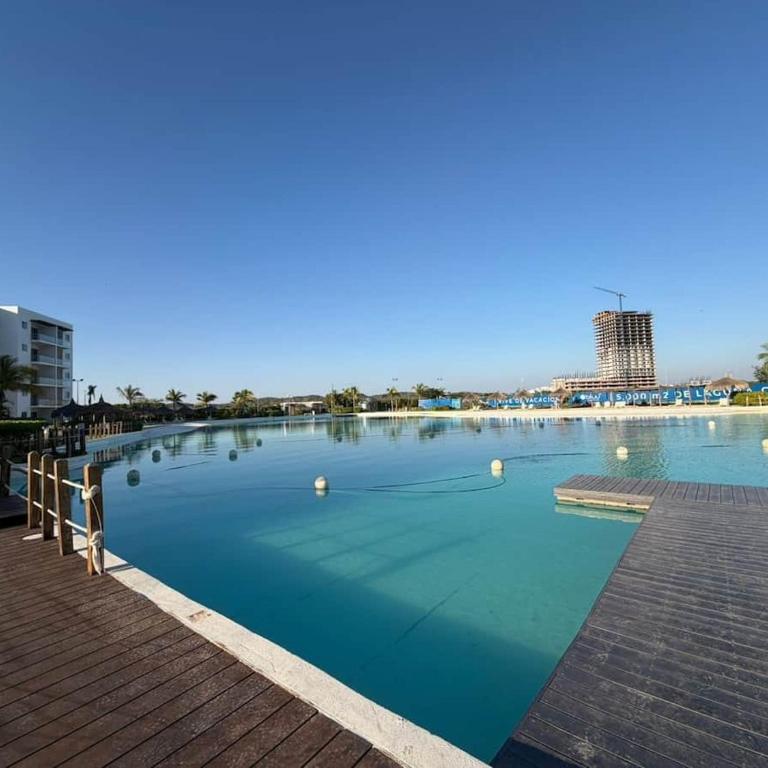 Apartment next to a crystal-clear lagoon - Apartamento - 24