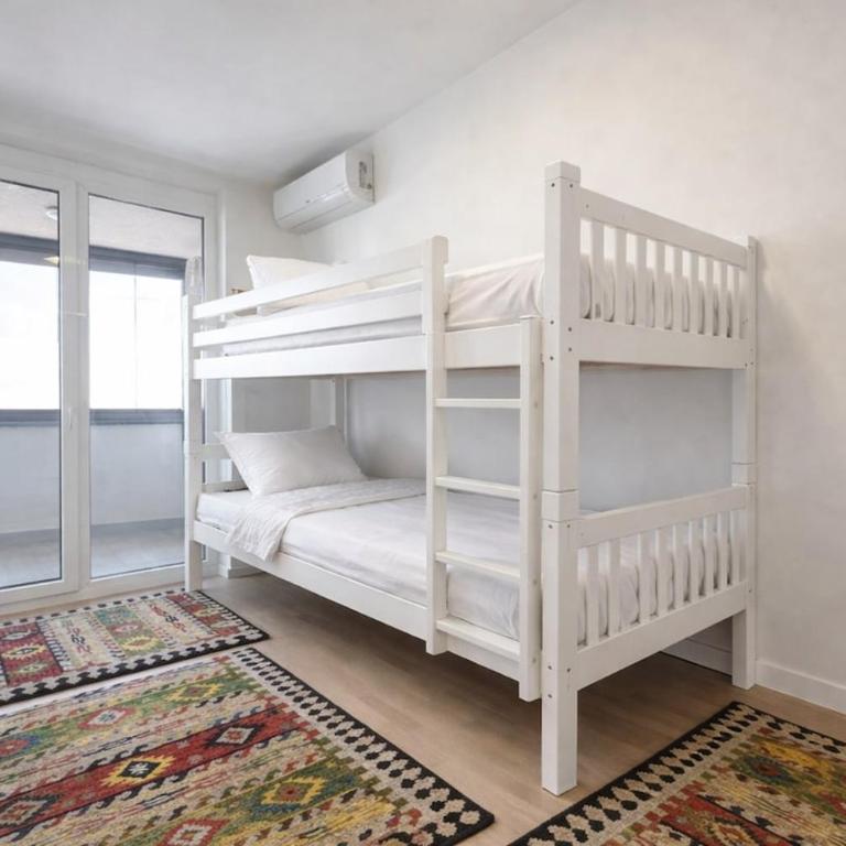 Cozy Apartment with Stunning View and Free Garage - Apartman sa 2 Spavaće Sobe i Pogledom - 8