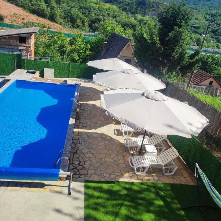 Bazen Jelasnica 1 - Apartment - Ground Floor - 41
