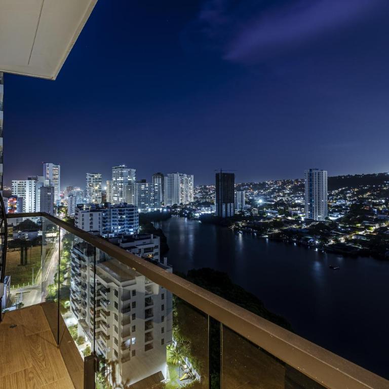 NEW Apartment, best rooftop pool view, Cartagena - Visitors NOT ALLOWED - Two-Bedroom Apartment - 33