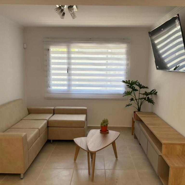 Casa BENTOS - Three-Bedroom House - 10