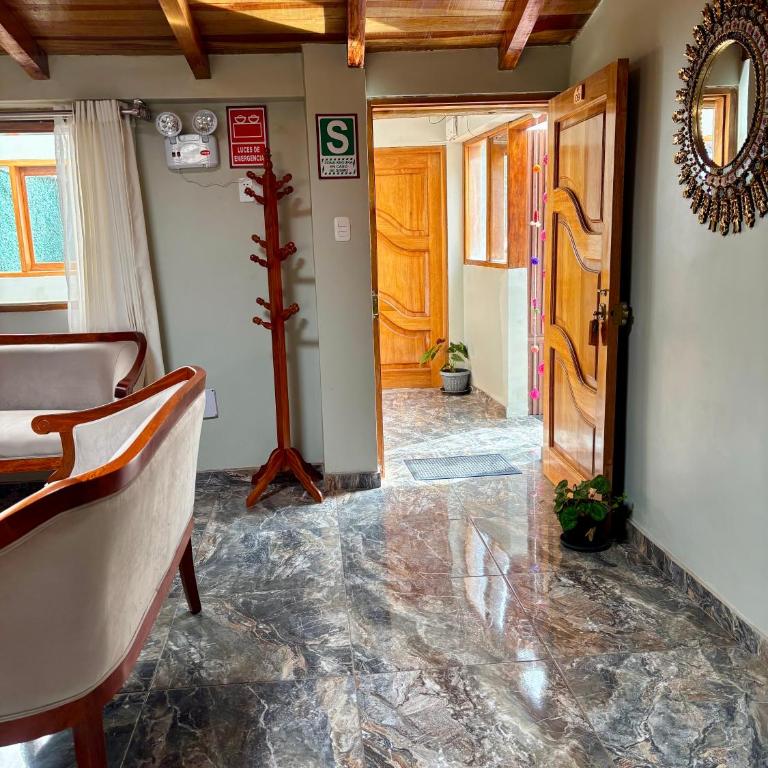 Rumiwasi Inn Boutique Ollantaytambo - Apartment with Mountain View - 2