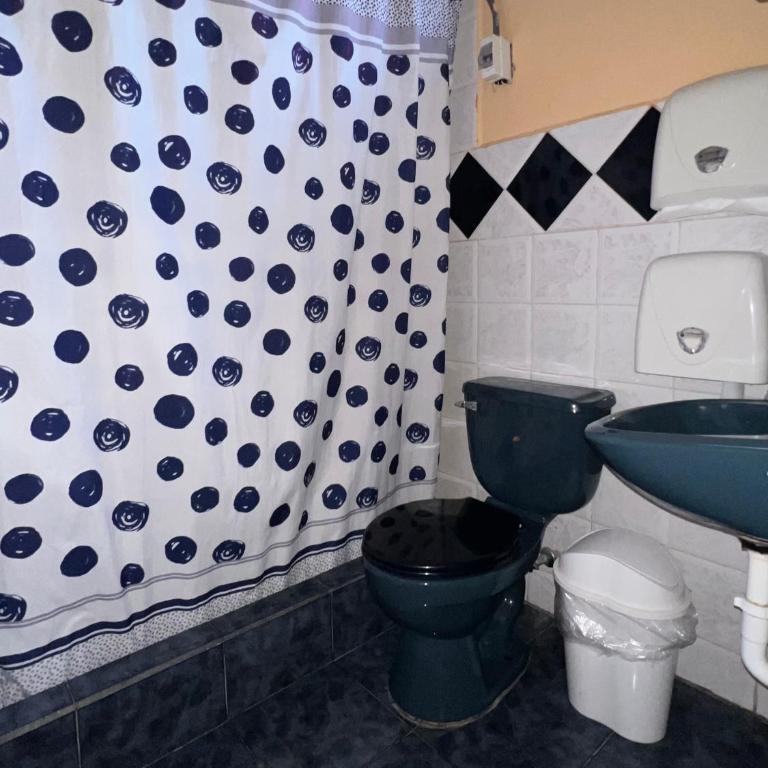 Chapelet Hostal - Budget Single Room - 3