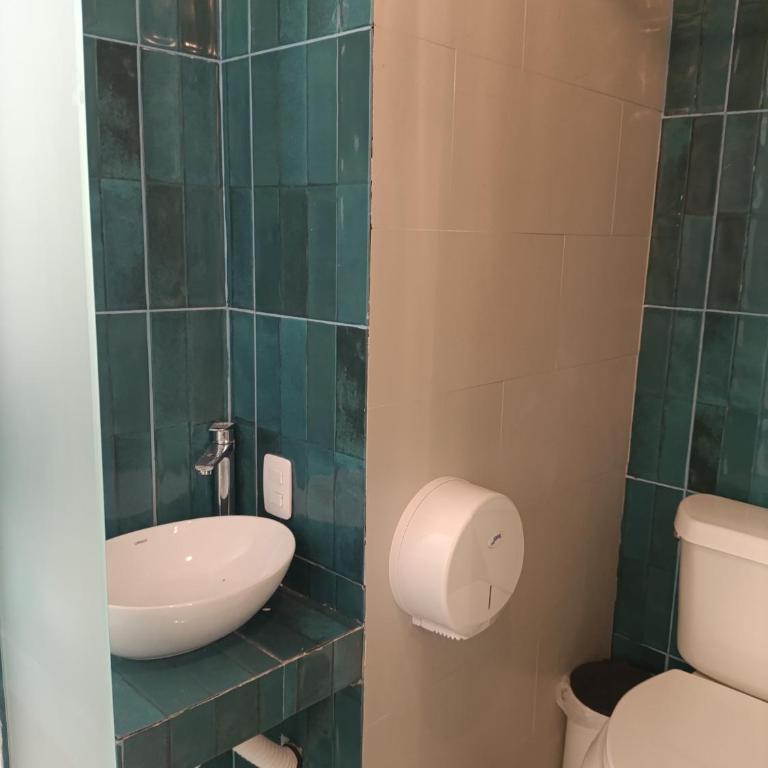 Hotel del Angel - Budget Double Room - 2