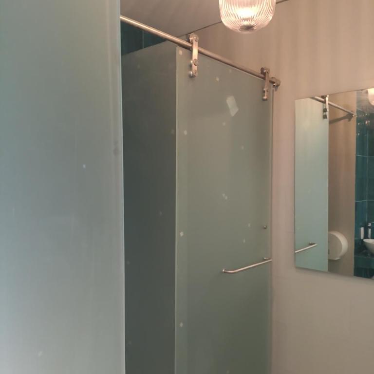 Hotel del Angel - Budget Double Room - 4