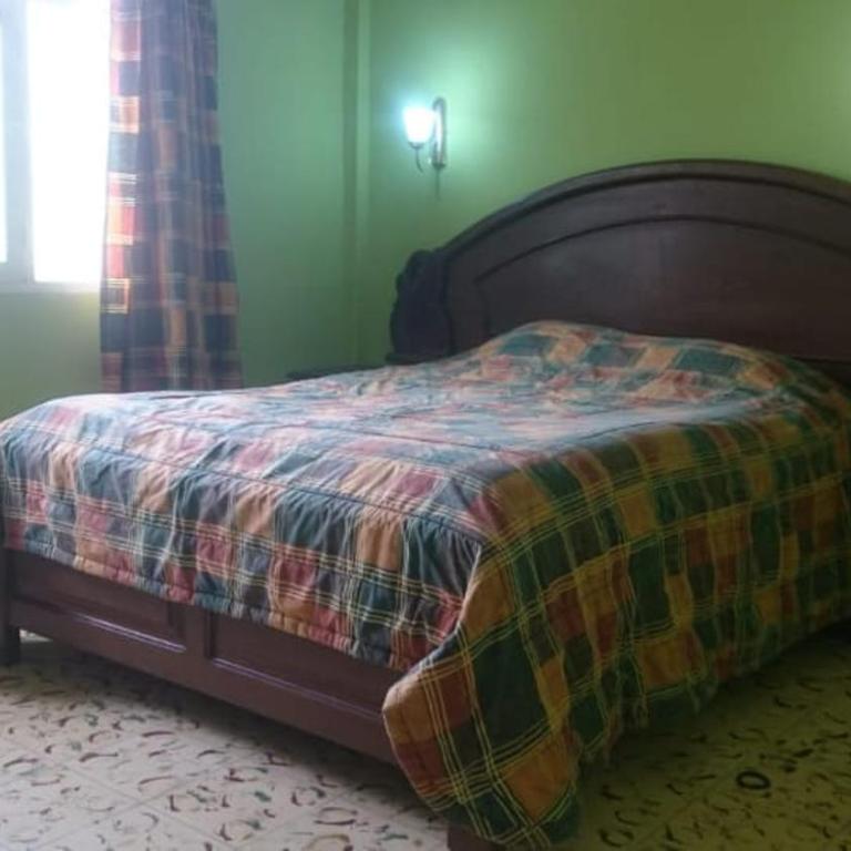 Hermosa Casita Independiente - Two-Bedroom House - 1