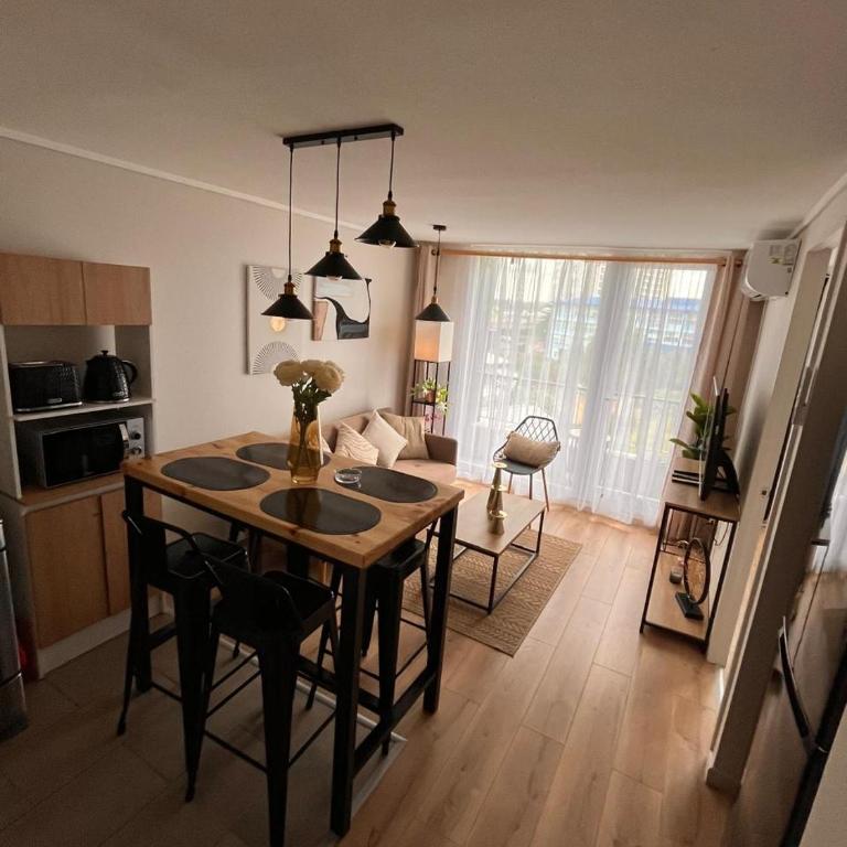 Apartamento central en Puerto Montt - 1MIN JUMBO - 3 MIN CENTRO - One-Bedroom Apartment - 3