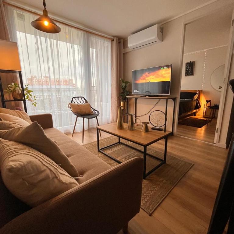 Apartamento central en Puerto Montt - 1MIN JUMBO - 3 MIN CENTRO - One-Bedroom Apartment - 4