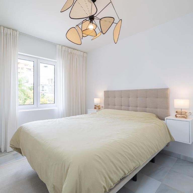 City Center Beach Access Apartment With Style - Apartamento Deluxe de 2 dormitorios con balcón - 15