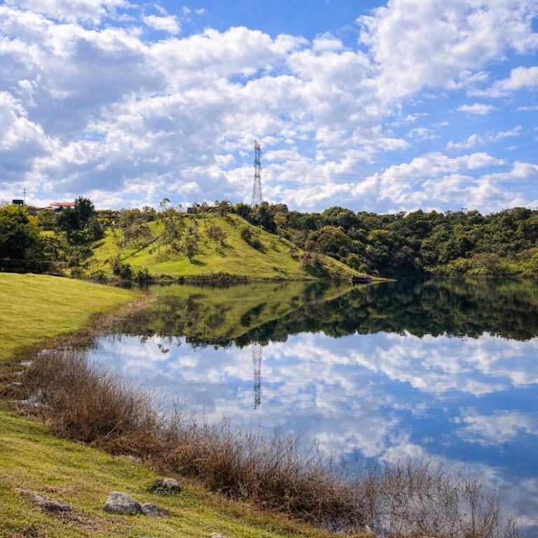 Spacious Cabin with Garden and Lake Access, Guatapé - Casa con 1 dormitorio - 6