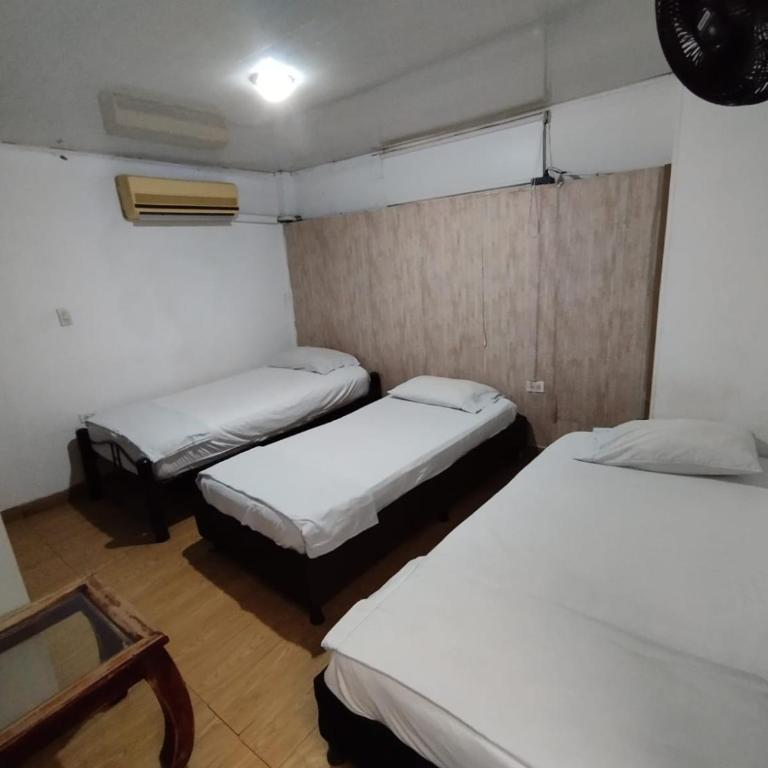 Hostal El Mohan - Habitación Triple Confort - 6