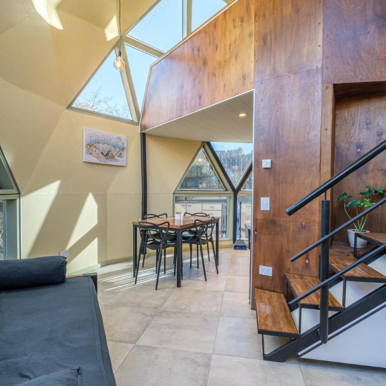 Skyline Domes - One-bedroom Loft Apartment - 7