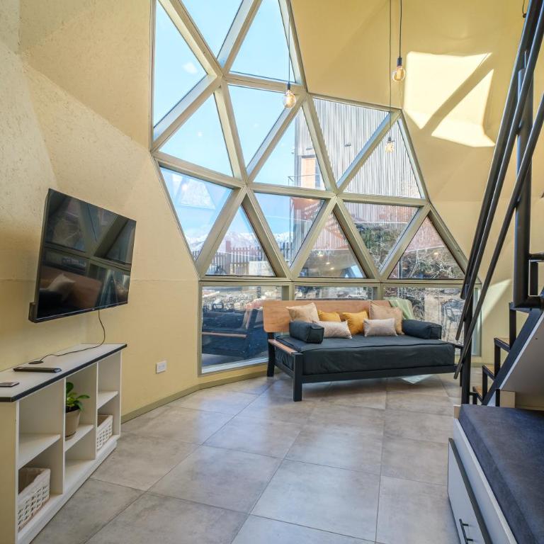 Skyline Domes - One-bedroom Loft Apartment - 20
