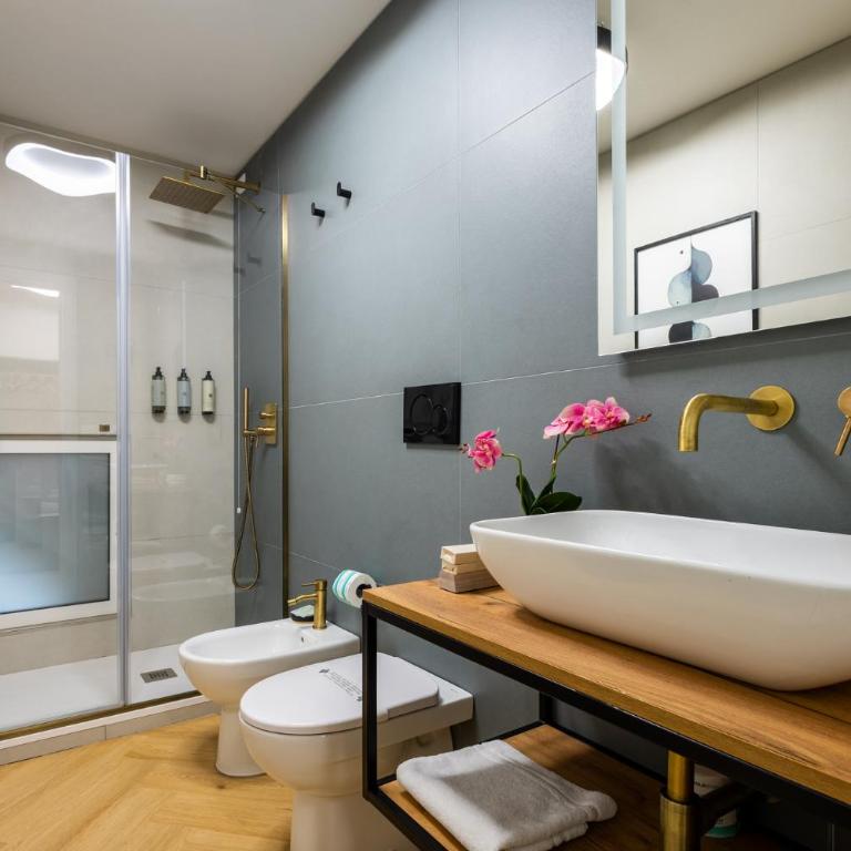 Barberini Design Suites - Camera Matrimoniale Deluxe - 2