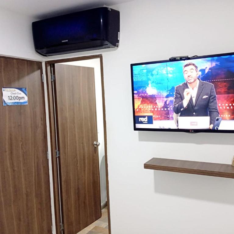 HOTEL SHALOM INN - Standard Double Room - 5