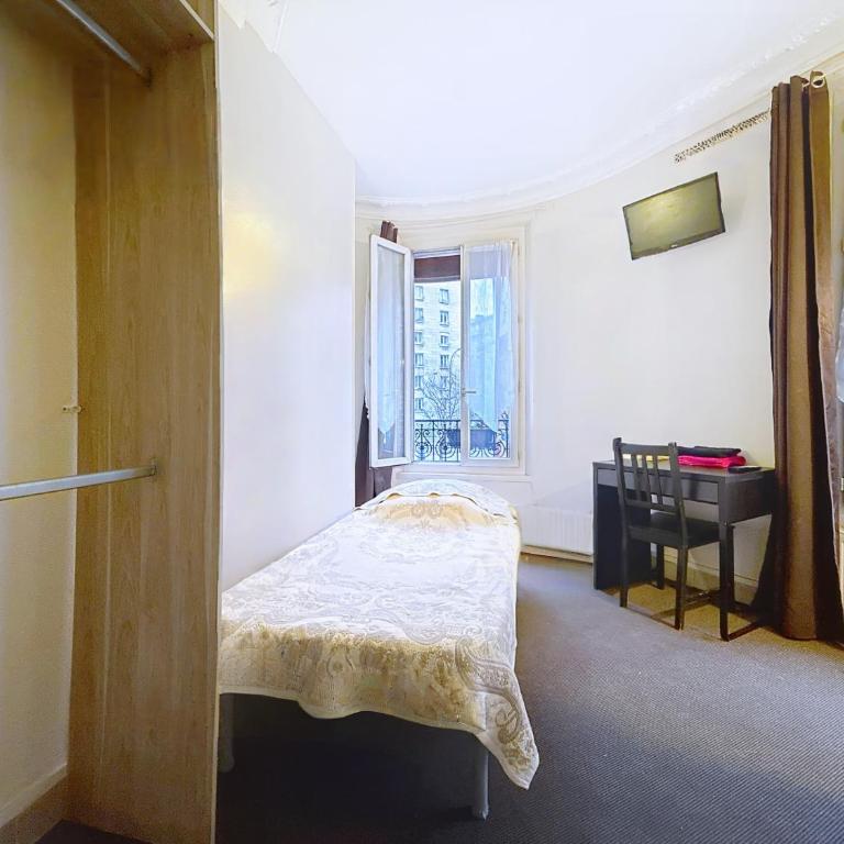 Au Fleuri hotel - Chambre Simple avec Salle de Bains Commune - 1