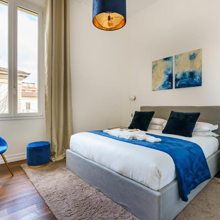 Zeus Luxe Home - Two-Bedroom Apartment - 41