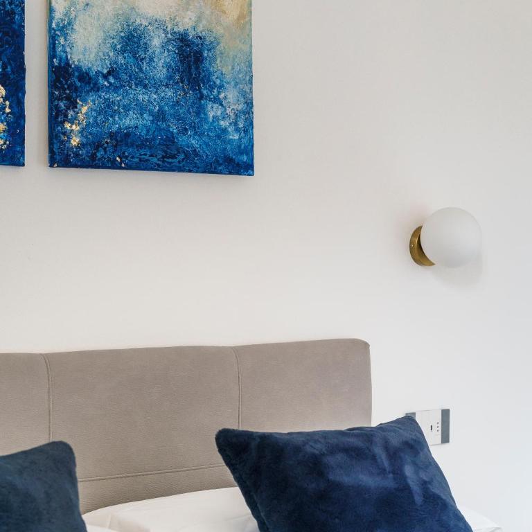 Zeus Luxe Home - Two-Bedroom Apartment - 34