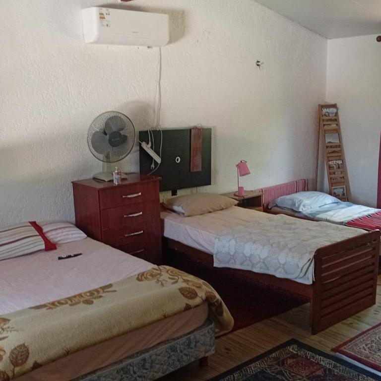 200 meters from the beach Equipped for 6 in 2 levels - Two-Bedroom House - 12