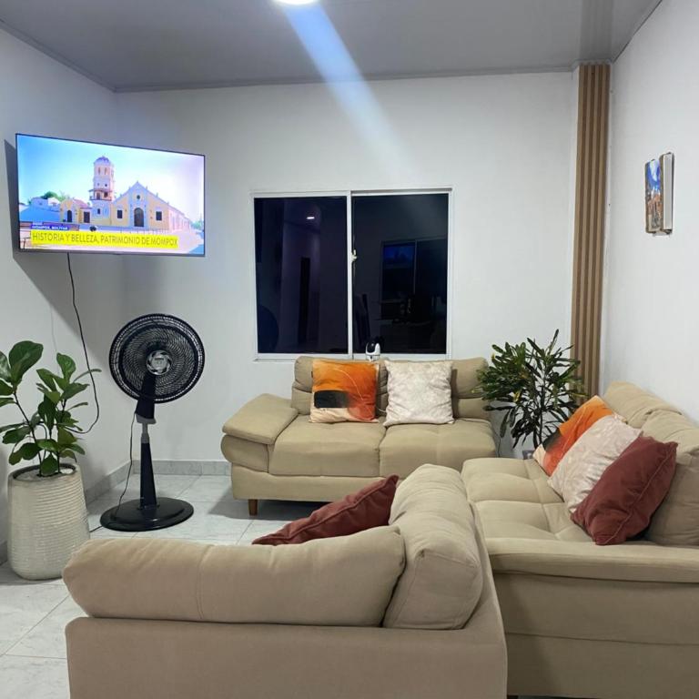 Casa Isabel - Three-Bedroom Apartment - 4