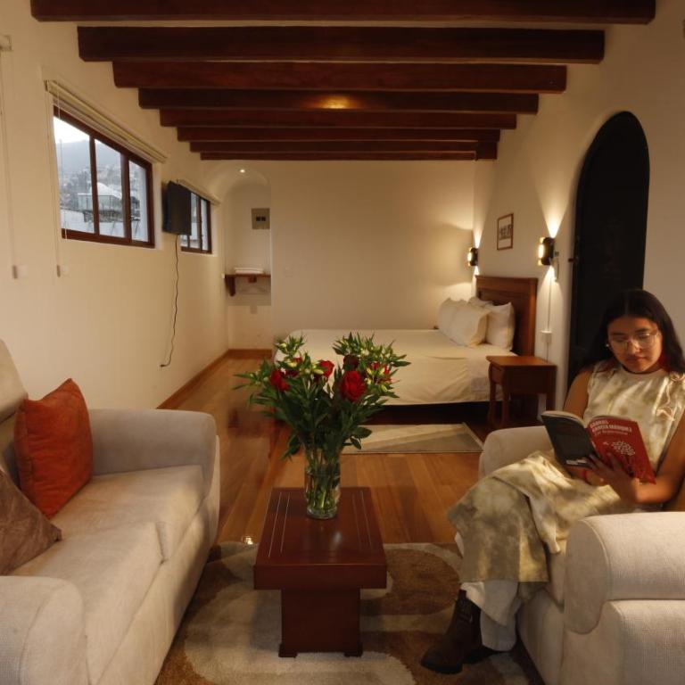 Casa Lucía Hotel by Las Plazas - Suite with City View - 4