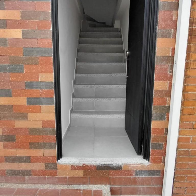 Denier House Fuente de los Rosales - A 5 minutos de Centros Comerciales - Apartamento de 2 dormitorios - 4