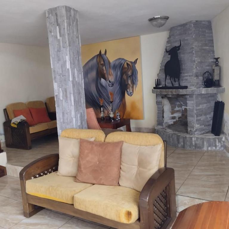 Finca Agroturistica ANGUPACHA - Three-Bedroom Chalet - 17