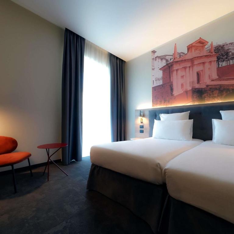 Mercure Bergamo Centro Palazzo Dolci - Camera Standard Doppia con Letti Singoli - 4