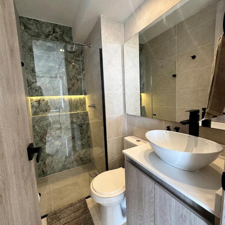 Apartamento a 5 min del cc Buena Vista - Apartamento de 2 dormitorios con vistas a la ciudad - 7