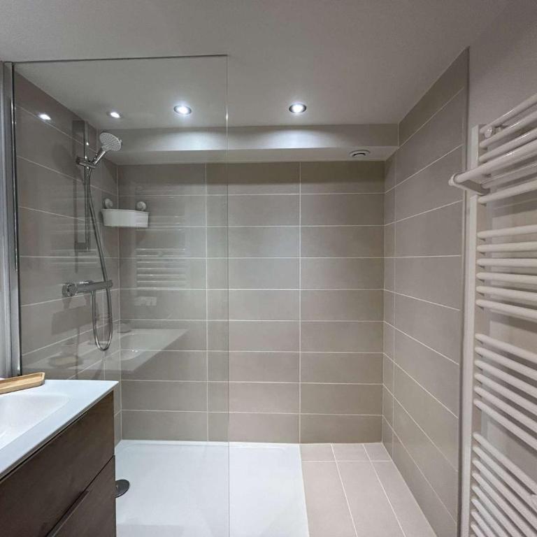 Appartement 3 Pièces 6 Pers., Wifi, Animaux Admis - FR-1-180-670 - Apartment - 10