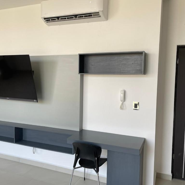 Loftstay MYO - Two-Bedroom Apartment - 1