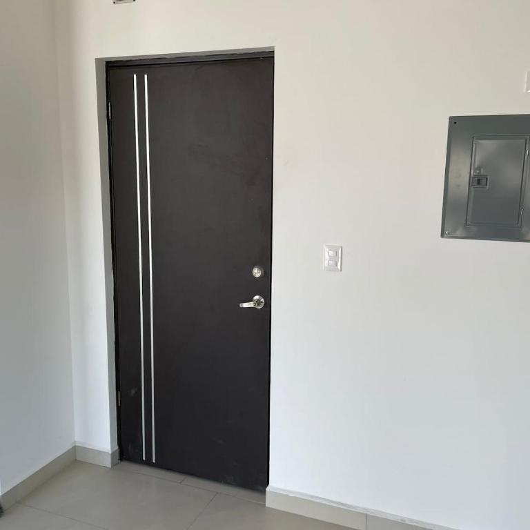 Loftstay MYO - Two-Bedroom Apartment - 17