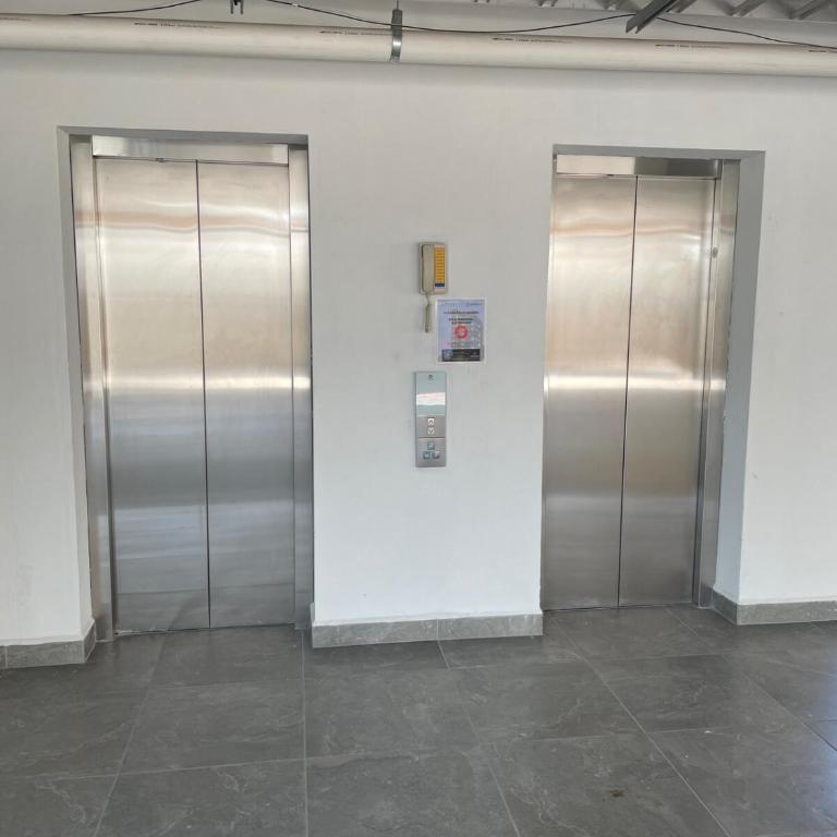 Loftstay MYO - Two-Bedroom Apartment - 19