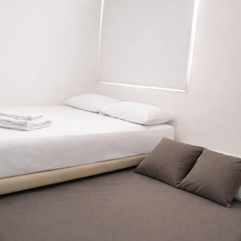 Apartamento para familias cerca de la playa y sitios turísticos - Three-Bedroom Apartment - 2