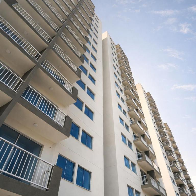 Apartamento para familias cerca de la playa y sitios turísticos - Three-Bedroom Apartment - 24