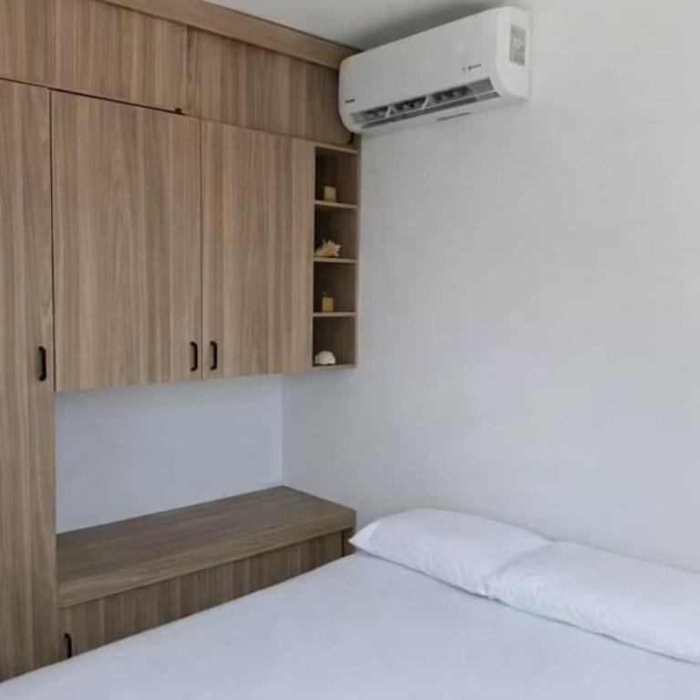 Apartamento para familias cerca de la playa y sitios turísticos - Three-Bedroom Apartment - 6