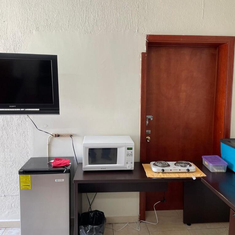 Loft 2 with 2 beds near Fundidora and Cintermex - One-Bedroom Apartment - 13